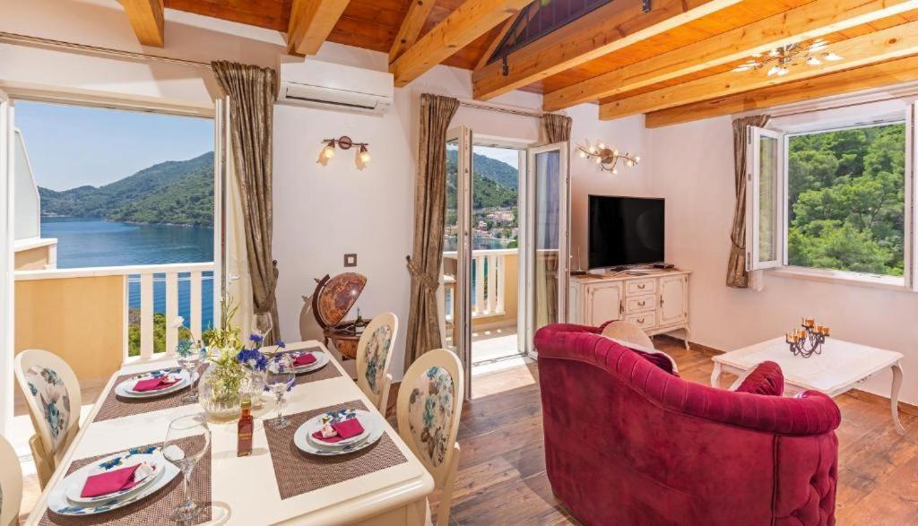Apartments More Luxury Sobra Екстериор снимка