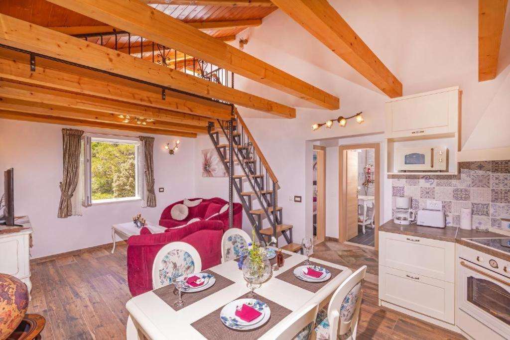 Apartments More Luxury Sobra Екстериор снимка