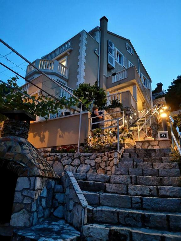 Apartments More Luxury Sobra Екстериор снимка