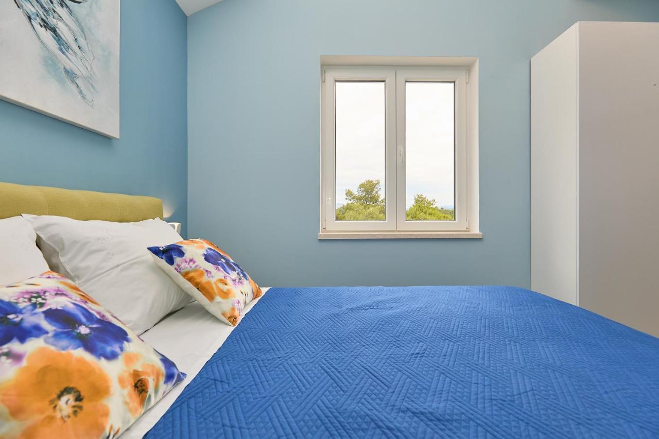 Apartments More Luxury Sobra Екстериор снимка